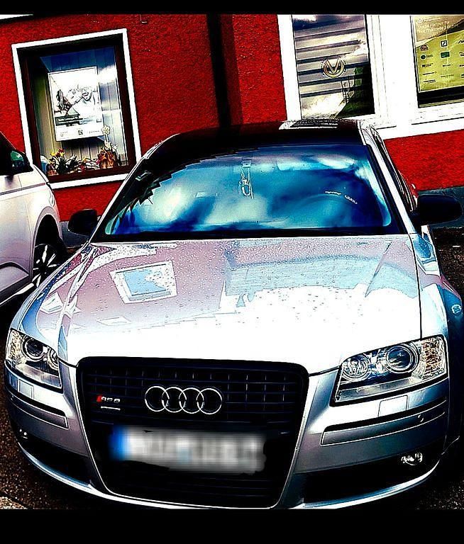 Silber Gebraucht 2006 Audi A8 Performance Limousine | 11.500 € - Bild 1/4