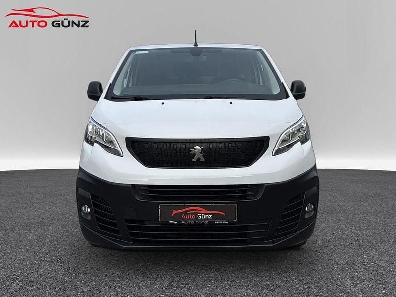 Gebraucht Peugeot Expert 144 PS (105 kW) 2023 Weiß Van