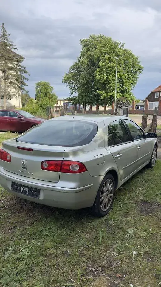 Gebraucht Renault Laguna II Dynamique 135 PS (99 kW) 2006 Limousine