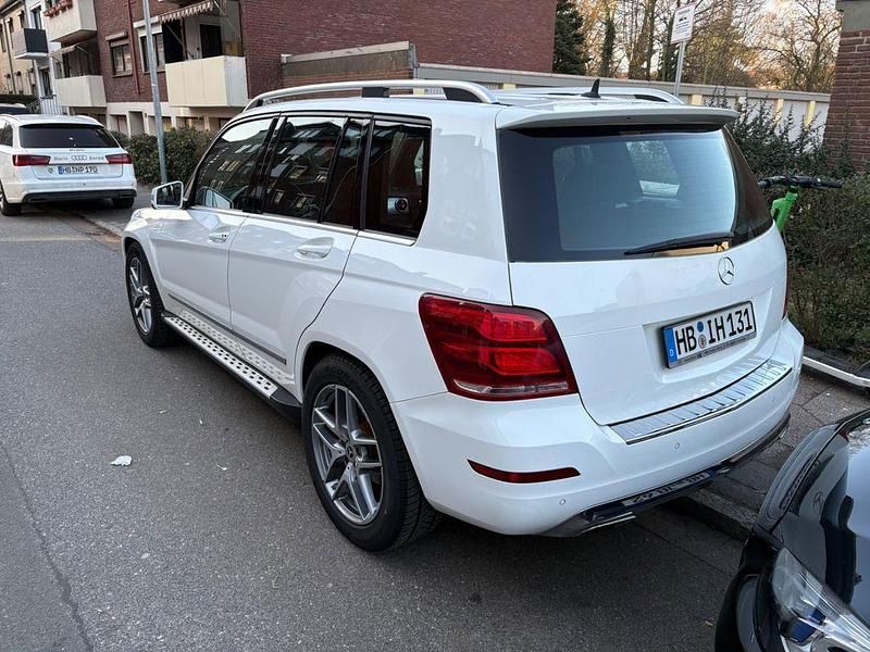 Gebraucht Mercedes GLK220 170 PS (125 kW) 2014 Weiß SUV