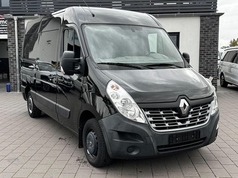 Schwarz Gebraucht 2017 Renault Master Van | 11.888 € (Guter Preis) - Bild 1/4
