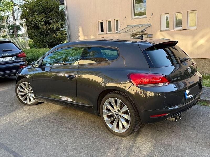 Grau Gebraucht 2009 VW Scirocco Coupé | 6.700 € (Guter Preis) - Bild 1/4