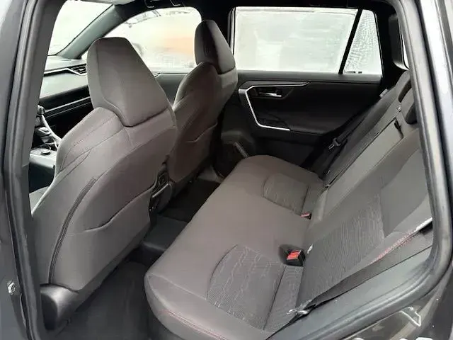 Gebraucht Toyota RAV4 Hybrid 306 PS (225 kW) 2021 Grau SUV