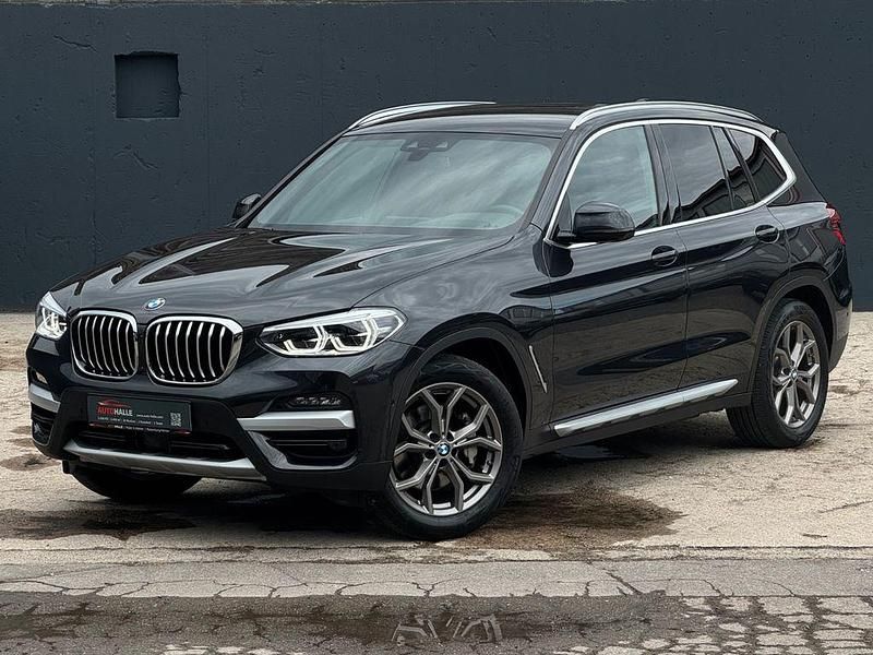Grau Gebraucht 2020 BMW X3 xLine SUV | 42.490 € (Fairer Preis) - Bild 1/4