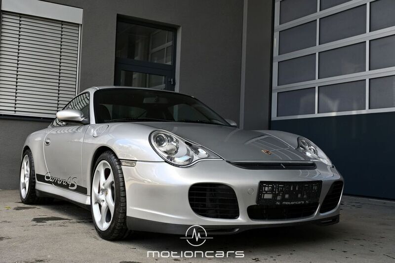Silber Gebraucht 2002 Porsche 911 Carrera 4S Coupé | 40.980 € (Superpreis) - Bild 1/4