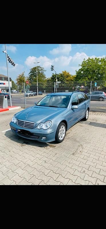 Gebraucht 2006 Mercedes C200 Kombi | 4.800 € (Etwas zu teuer) - Bild 1/4