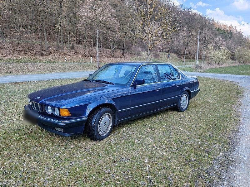 Gebraucht BMW 730 188 PS (138 kW) 1988 Blau Limousine