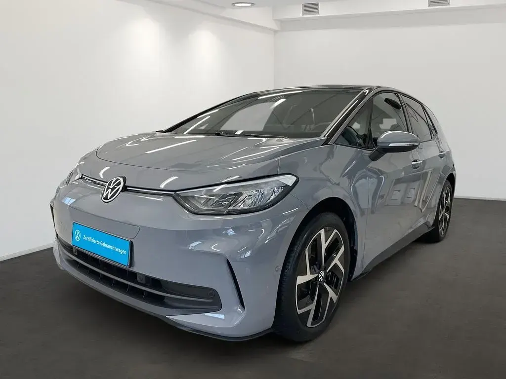 Gebraucht VW ID.3 Pro 150 kW (204 PS) 2024 Grau Kleinwagen