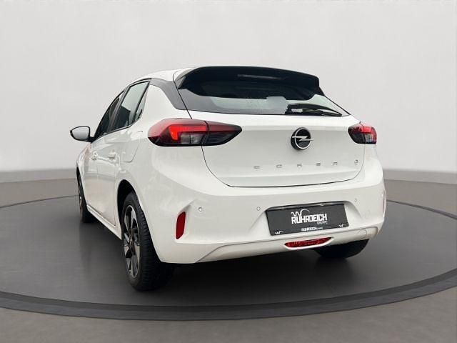 Gebraucht Opel Corsa-e Edition 100 kW (136 PS) 2023 Weiss Kleinwagen