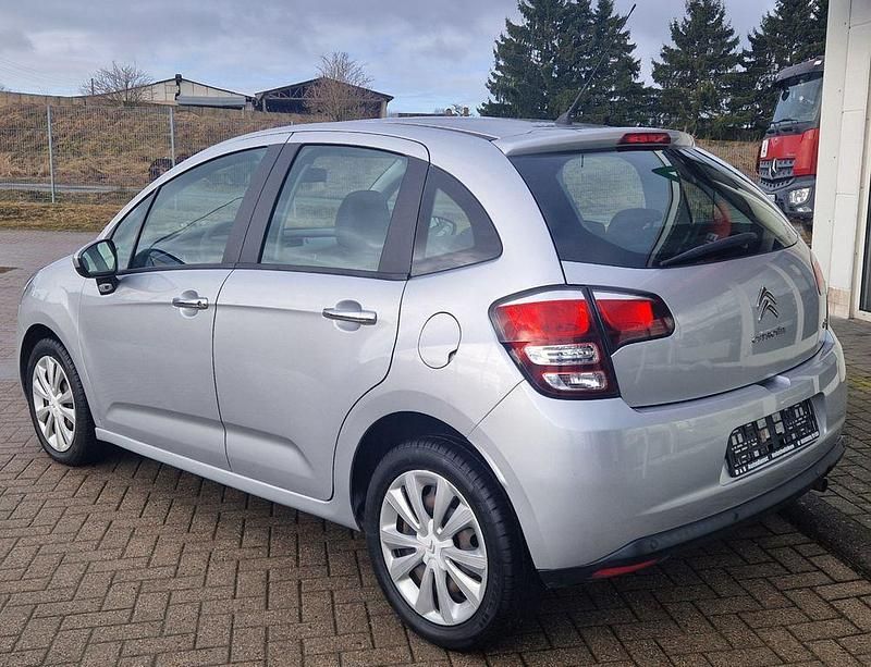 Gebraucht Citroën C3 Tendance 68 PS (50 kW) 2014 Silber Limousine