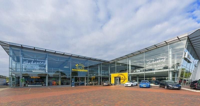 Gebraucht Opel Combo-e Life Ultimate 100 kW (136 PS) 2024 Schwarz Van / Kleinbus