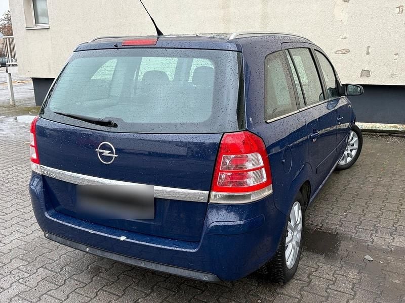 Gebraucht Opel Zafira 140 PS (102 kW) 2008 Blau Van / Kleinbus