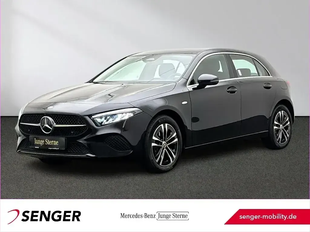 Gebraucht Mercedes A250 Advanced 163 PS (119 kW) 2025 Limousine