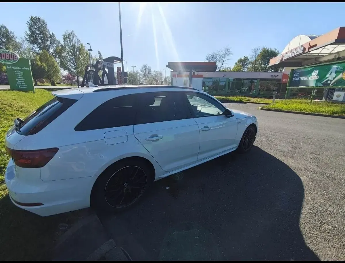 Gebraucht Audi A4 S-Line 150 PS (110 kW) 2018 Weiß Kombi