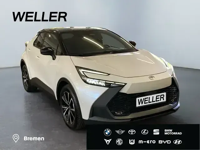 Neu Toyota C-HR 178 PS (130 kW) 2025 Platinumweiss perleffekt/schwa SUV