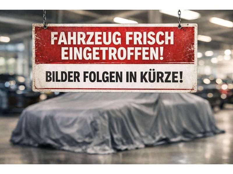 Gebraucht Opel Mokka-e Elegance 100 kW (136 PS) 2022 Kontrast grau/quarz silber (metallic) SUV