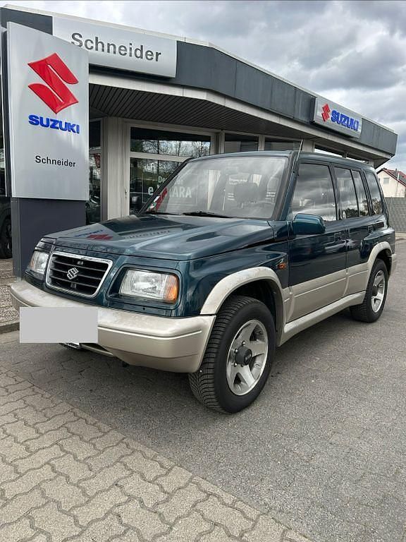 Gebraucht Suzuki Vitara 136 PS (100 kW) 1996 Grün SUV