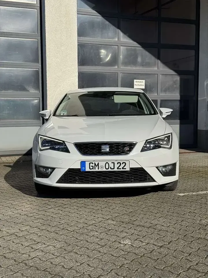Second-hand Seat Leon FR 179 CP (131 kW) 2015 Berlinǎ