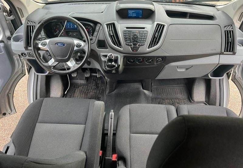 Second-hand Ford Transit 170 CP (125 kW) 2016 Argintiu Monovolum