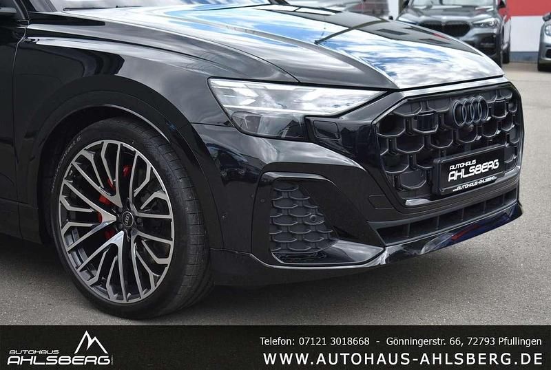 Gebraucht Audi Q8 S-Line 286 PS (210 kW) 2025 Schwarz SUV