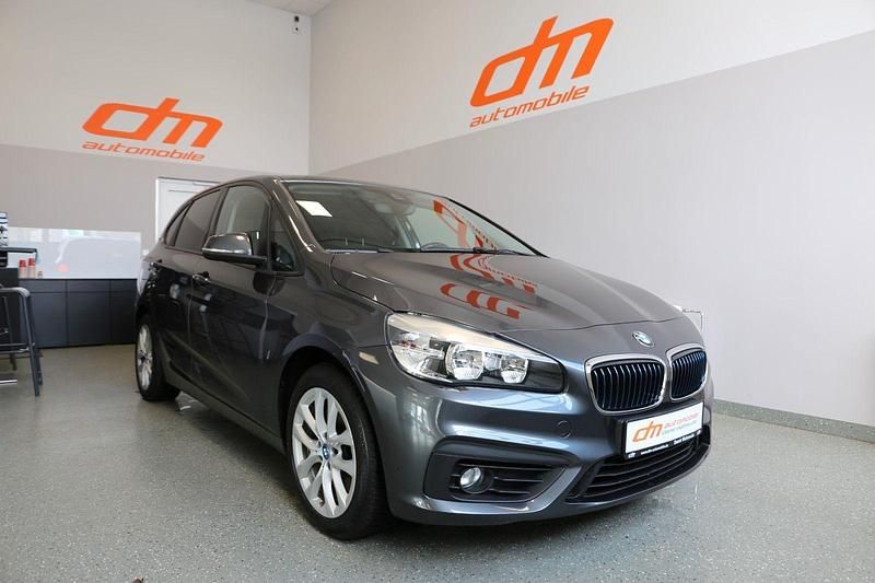 Gebraucht BMW 225 Advantage 136 PS (100 kW) 2017 Grau Kombi