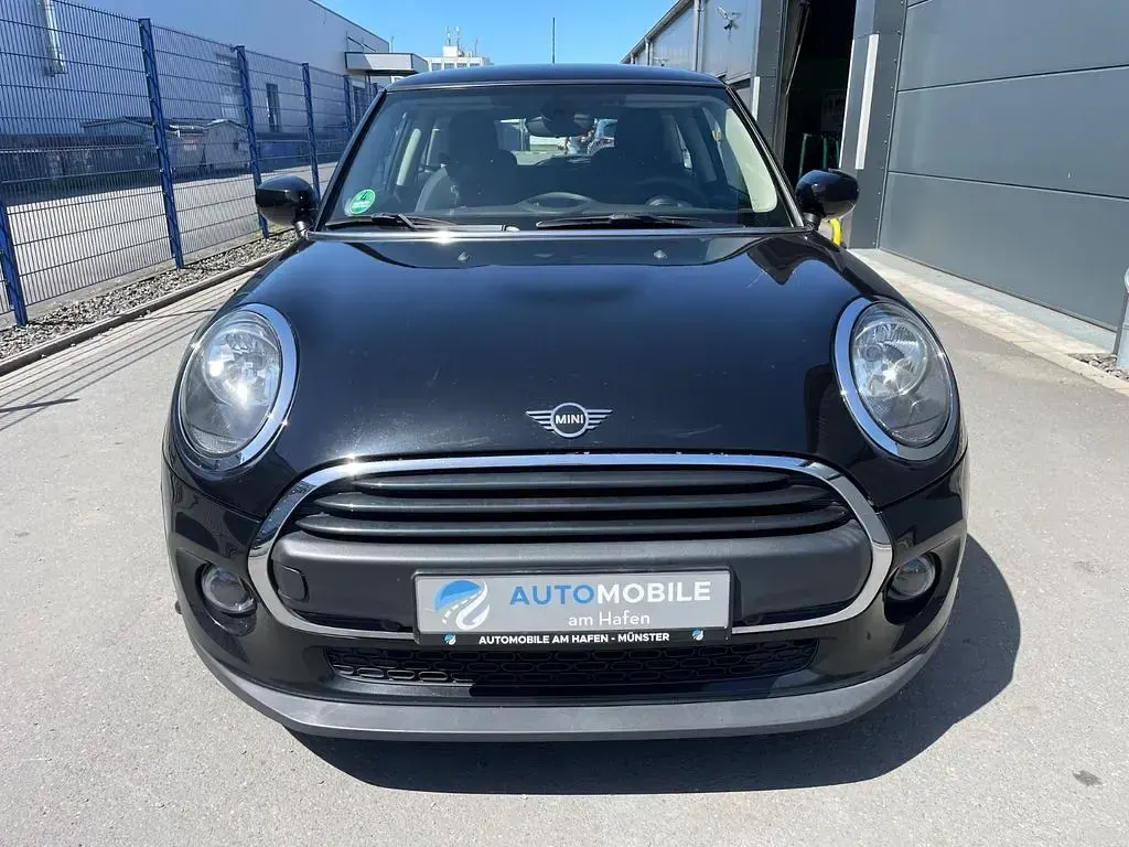 Gebraucht Mini ONE 102 PS (75 kW) 2019 Schwarz Kleinwagen