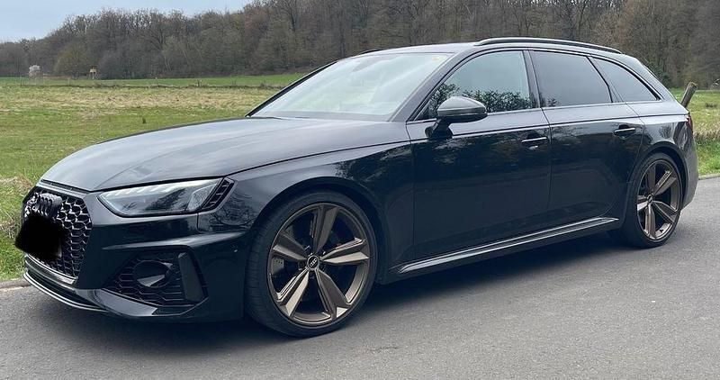 Gebraucht Audi RS4 Exclusive 450 PS (330 kW) 2021 Schwarz Kombi