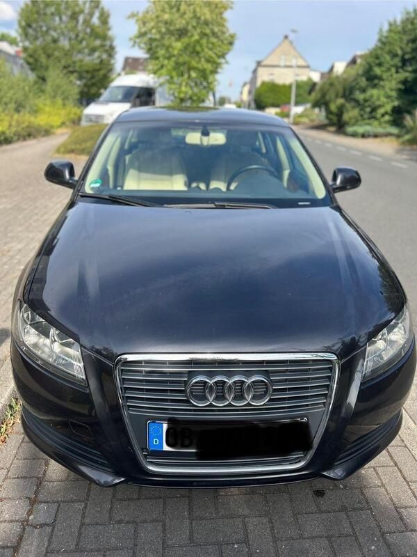 Grau Gebraucht 2010 Audi A3 S-Line Coupé | 5.800 € (Fairer Preis) - Bild 1/4