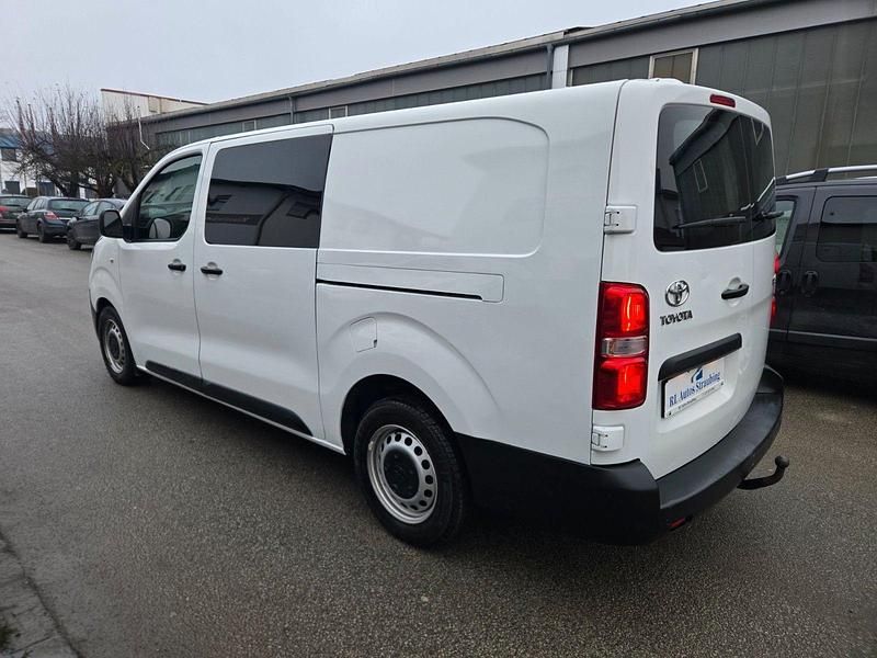 Gebraucht Toyota Proace 122 PS (89 kW) 2020 Weiß Van / Kleinbus