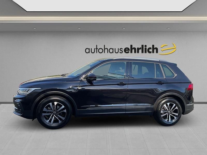 Schwarz Gebraucht 2020 VW Tiguan United SUV | 24.399 € (Fairer Preis) - Bild 1/4