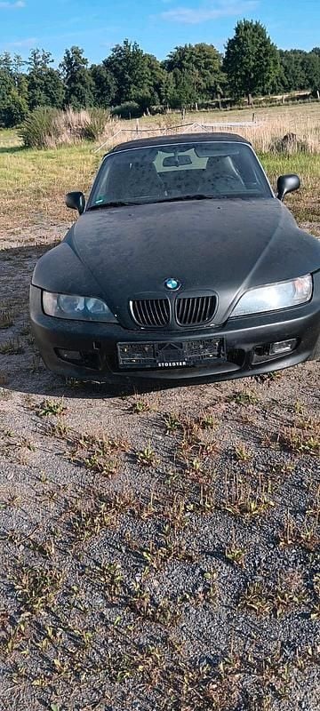 Schwarz Gebraucht 1997 BMW Z3 Cabrio | 2.500 € - Bild 1/4