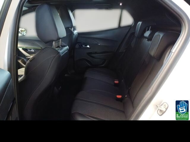 Gebraucht Peugeot e-2008 GT 100 kW (136 PS) 2022 Weiß SUV