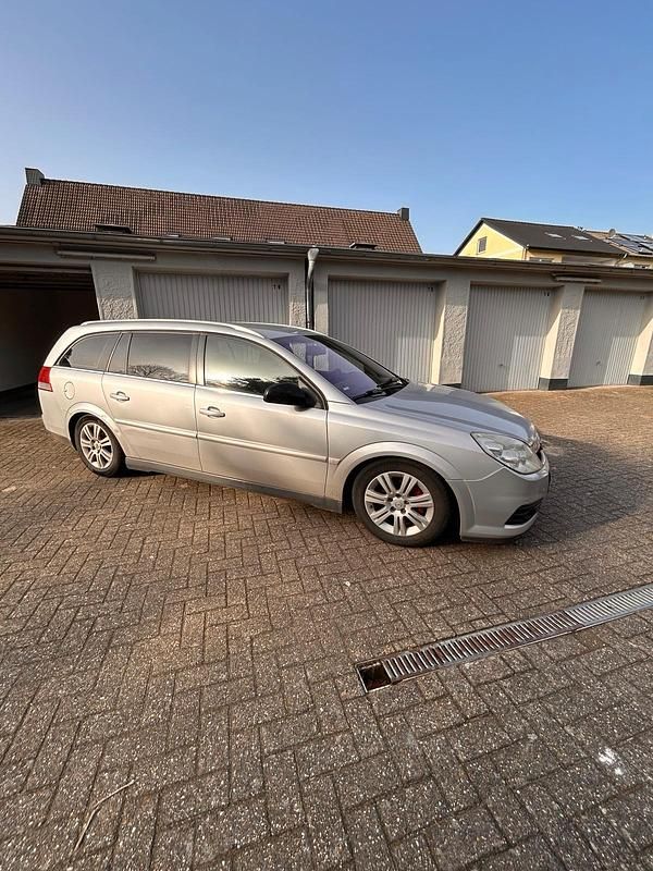 Gebraucht Opel Vectra 150 PS (110 kW) 2006 Silber Kombi