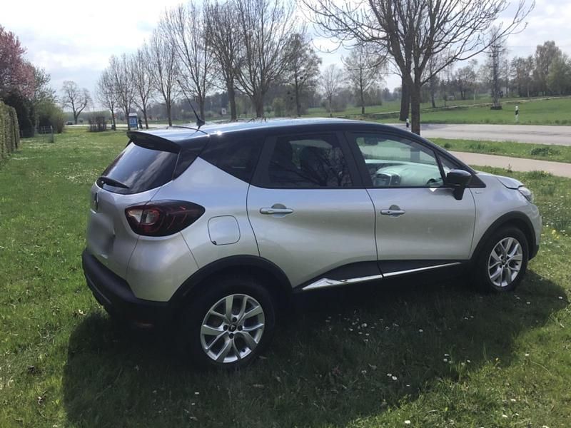 Gebraucht Renault Captur LIMITED 90 PS (66 kW) 2018 Silber SUV