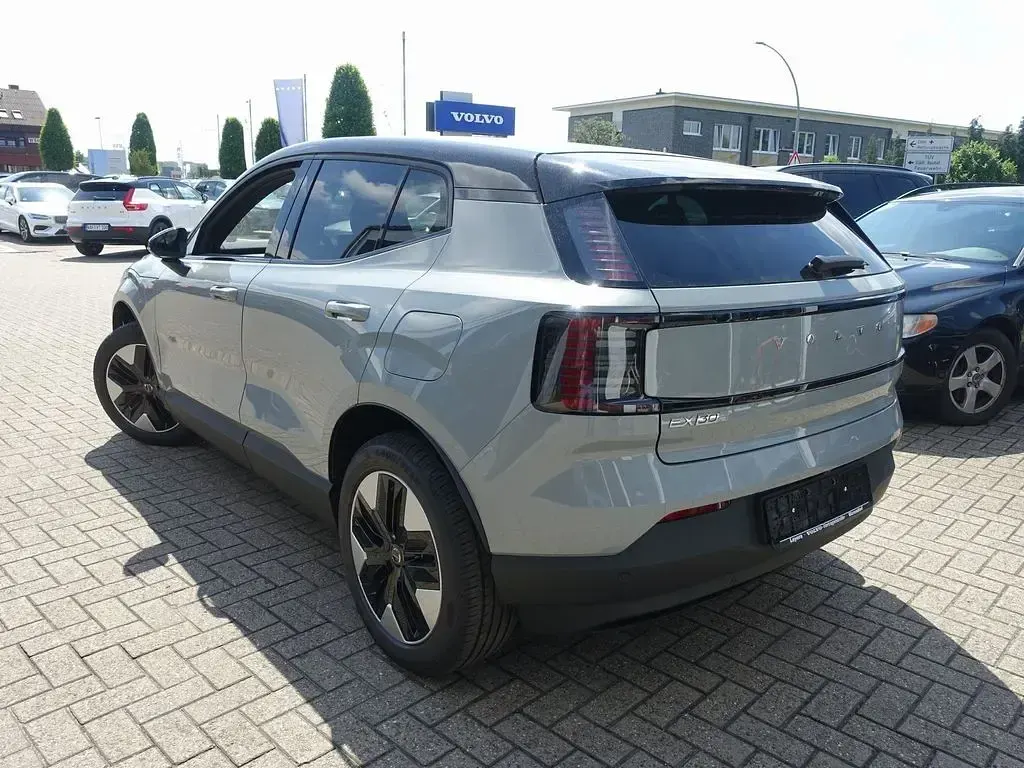 Neu Volvo EX30 Plus 200 kW (272 PS) 2026 Vapour grey SUV
