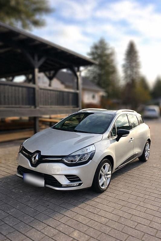 Gebraucht Renault Clio V LIMITED 90 PS (66 kW) 2020 Silber Kleinwagen