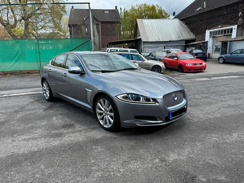 Brugt Jaguar XF 241 HK (177 kW) 2012 Sølv Sedan