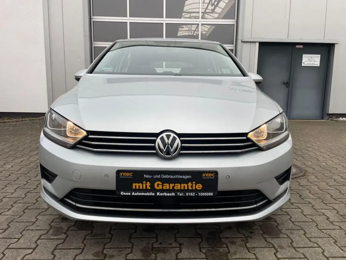 Gebraucht VW Golf Sportsvan Comfortline 110 PS (80 kW) 2016 Silber Van / Kleinbus