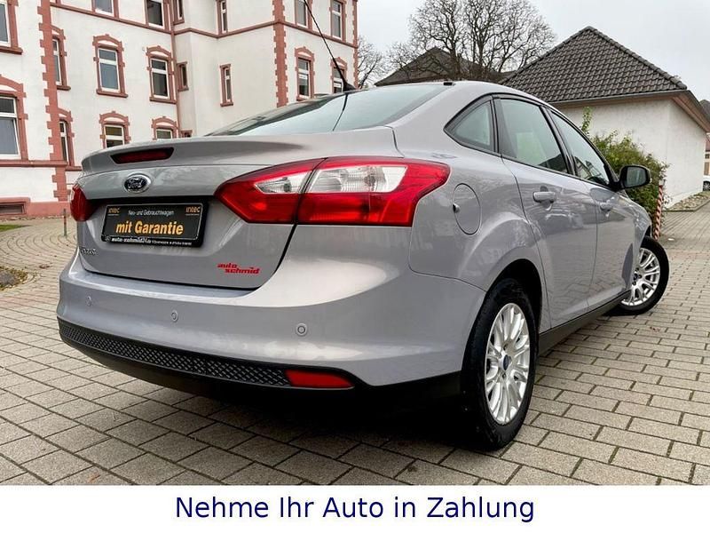 Gebraucht Ford Focus 125 PS (91 kW) 2013 Silber Limousine