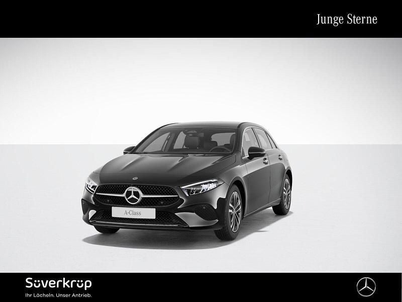 Unilack nachtschwarz Gebraucht 2024 Mercedes A250 Progressive Limousine | 30.370 € (Guter Preis) - Bild 1/4