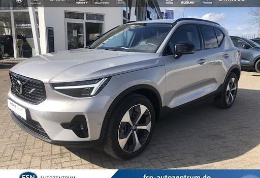 Gebraucht Volvo XC40 Plus 163 PS (119 kW) 2025 Silber SUV