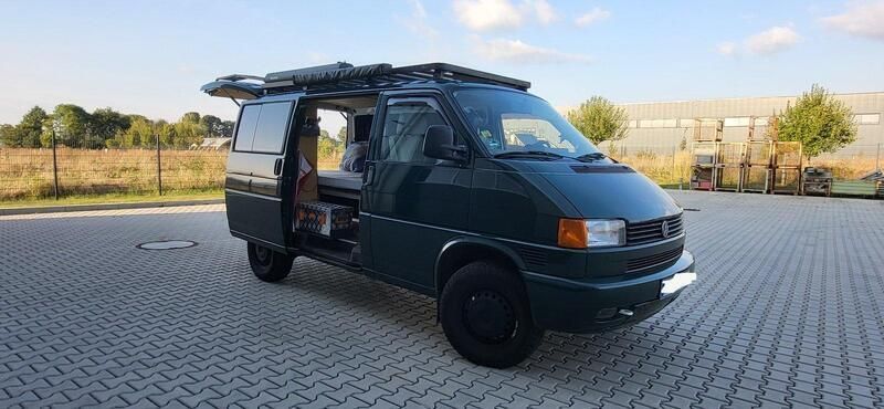 Grün Gebraucht 2001 VW T4 Van | 21.350 € - Bild 1/4