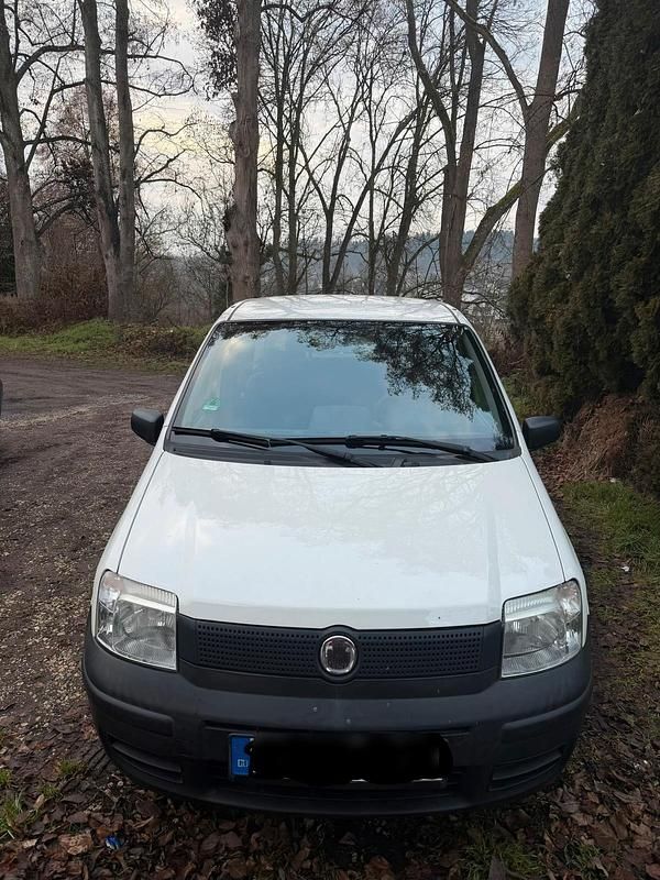 Weiß Gebraucht 2009 Fiat Panda Kleinwagen | 2.500 € (Fairer Preis) - Bild 1/4