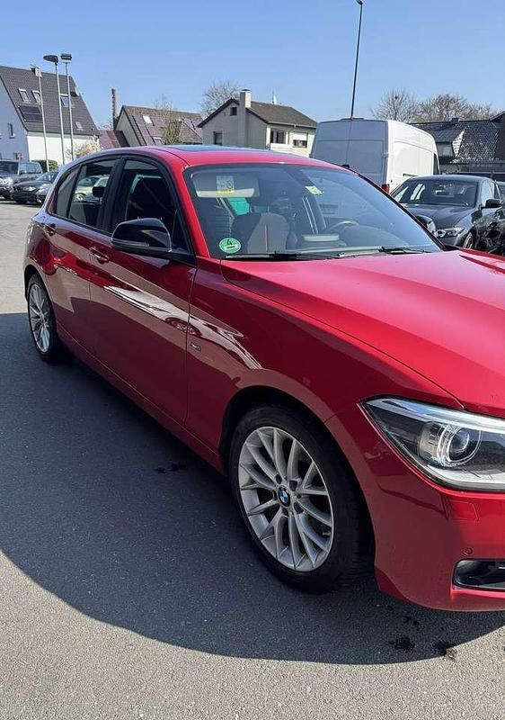 Gebraucht BMW 120 Sport Line 184 PS (135 kW) 2014 Rot Kleinwagen