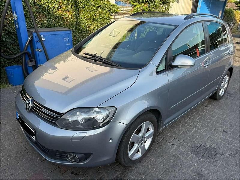 Gebraucht 2010 VW Golf Plus Cross Team Van / Kleinbus | 3.700 € (Guter Preis) - Bild 1/4