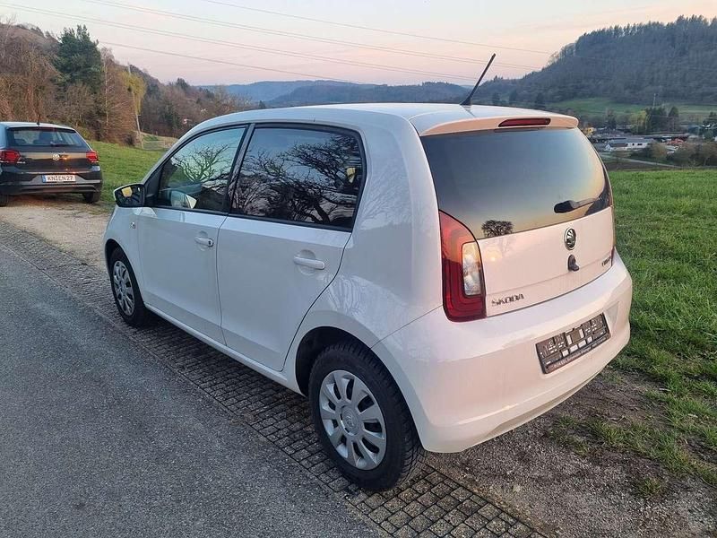 Gebraucht Skoda Citigo Ambition 60 PS (44 kW) 2018 Candyweiss Kleinwagen