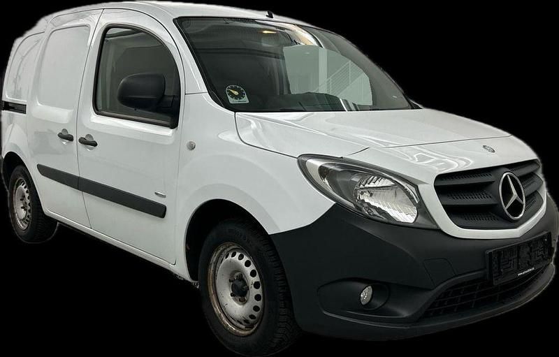 Arktikweiss Gebraucht 2017 Mercedes Citan 109 Van / Kleinbus | 8.950 € (Fairer Preis) - Bild 1/4