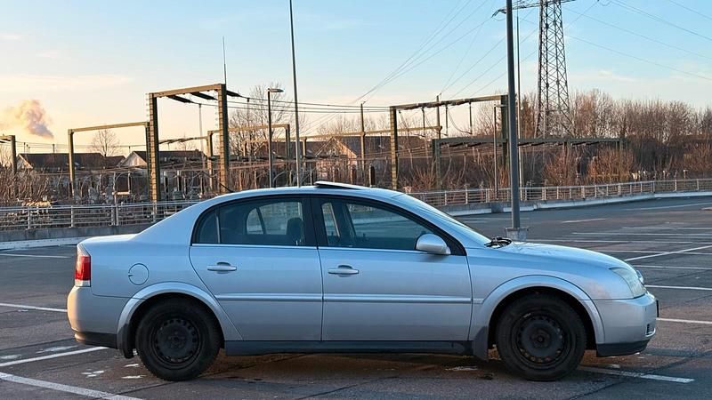 Gebraucht Opel Vectra 147 PS (108 kW) 2003 Silber Limousine
