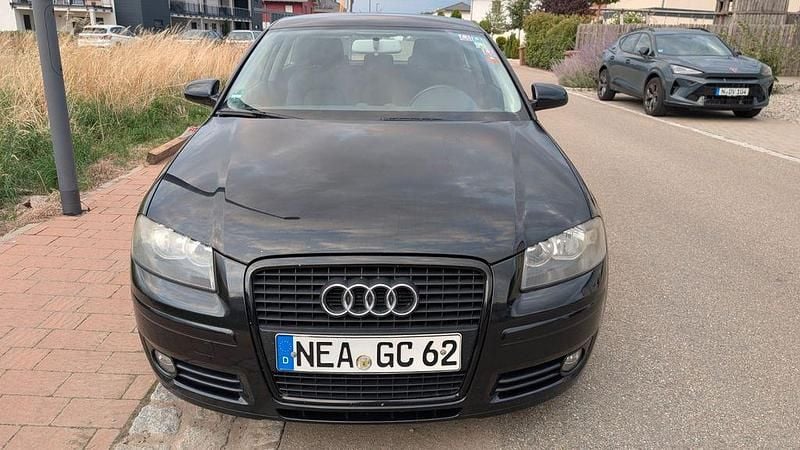 Schwarz Gebraucht 2008 Audi A3 Ambition Limousine | 1.200 € (Superpreis) - Bild 1/4