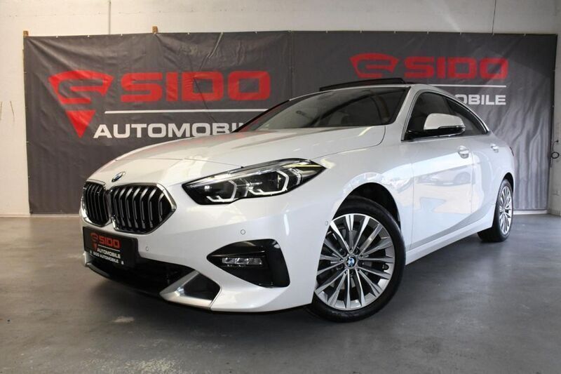 Weiß Gebraucht 2021 BMW 218 Performance Coupé | 27.980 € (Teuer) - Bild 1/4